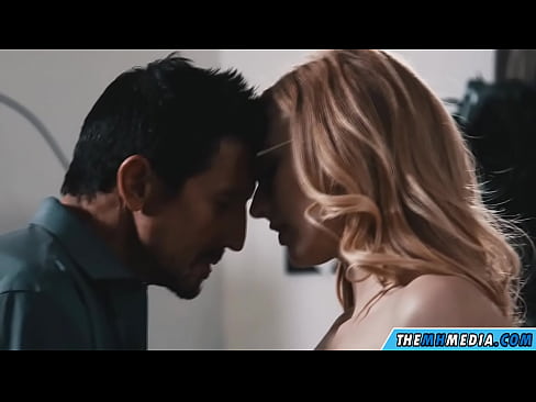 ❤️ Romantikus szex egy ribanc szőkével. ❤ Orosz pornó at hu.porn-milf300.ru ️❤