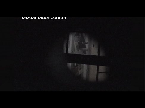 ❤️ Szőke lányt titokban videóra vette a környékbeli kukkoló, aki üreges téglák mögé rejtőzött ❤ Orosz pornó at hu.porn-milf300.ru ️❤